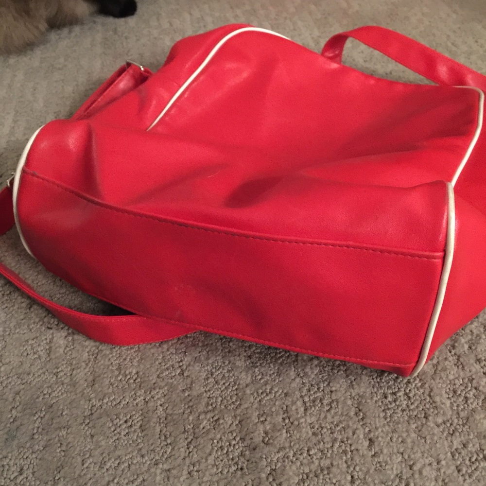 Target Satchel - Picture 6 of 6